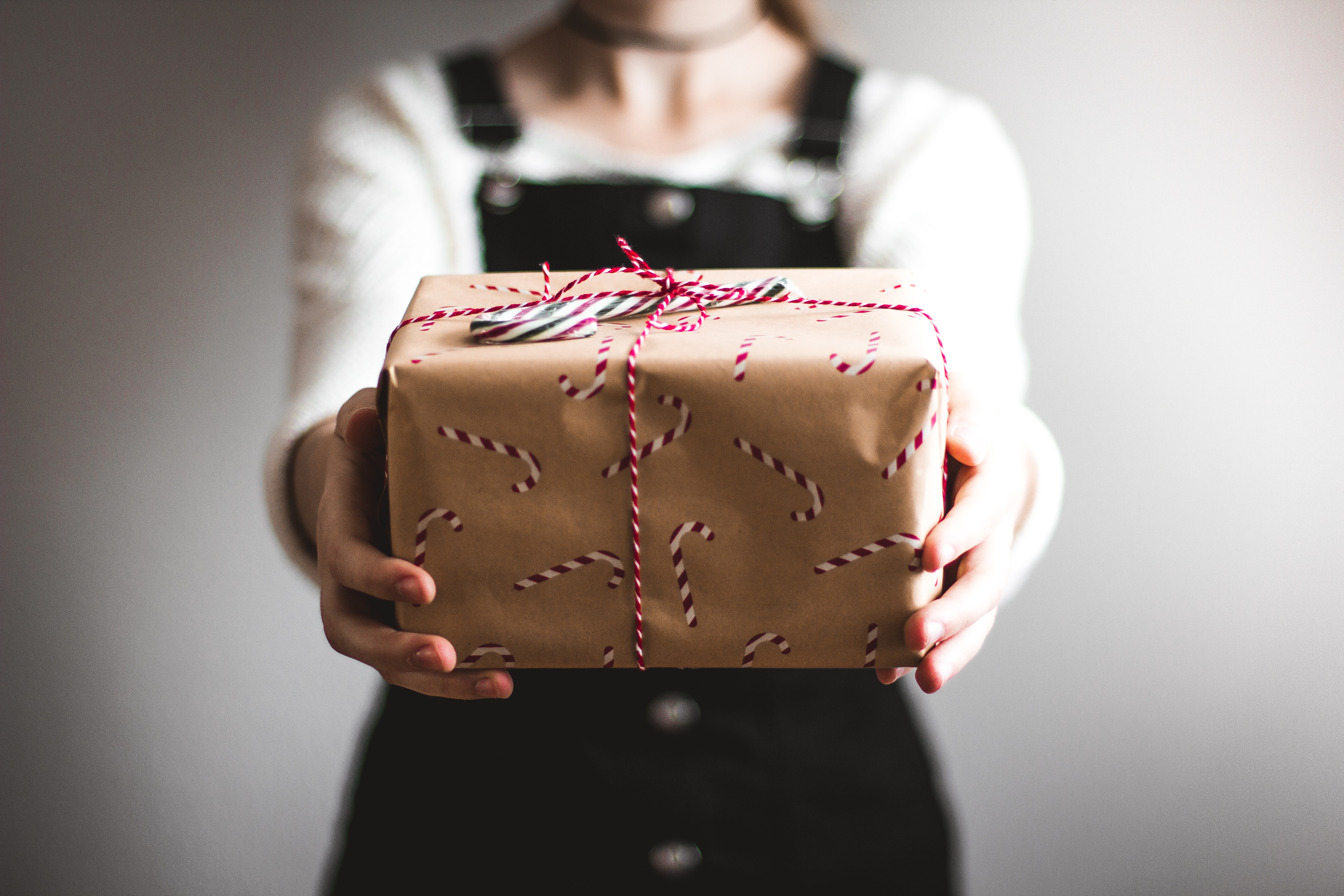 girl with Christmas gift